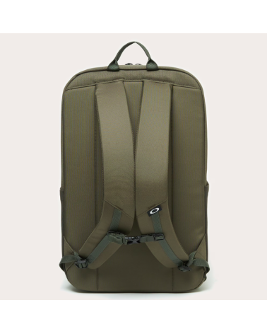 OAKLEY_ESSENTIAL_LT_DAYPACK_M_8.0_FW_FOS901827_83C_RAVEN_BACKPACK_0