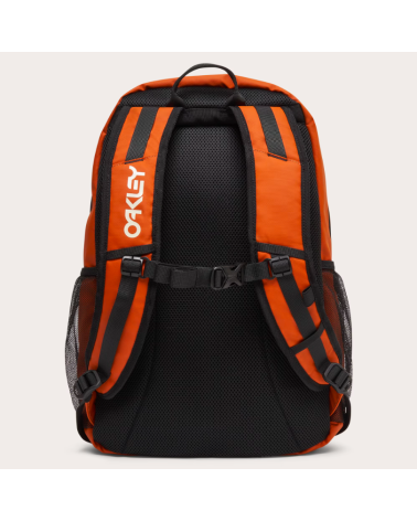 OAKLEY_THE_FRESHMAN_SKATE_BACKPACK_FOS901202_465_SAKIDIO_PLATIS_KOKKINO_20_LITRA_2