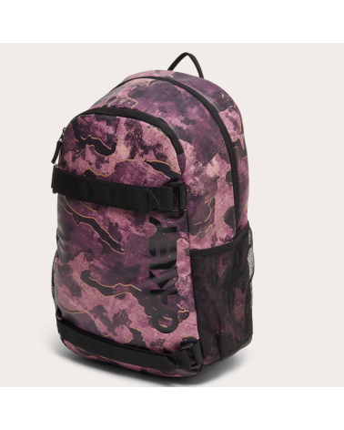 OAKLEY_THE_FRESHMAN_SKATE_BACKPACK_FOS901202_88W_SAKIDIO_PLATIS_MOV_PARALLAGI_20_LITRA_1